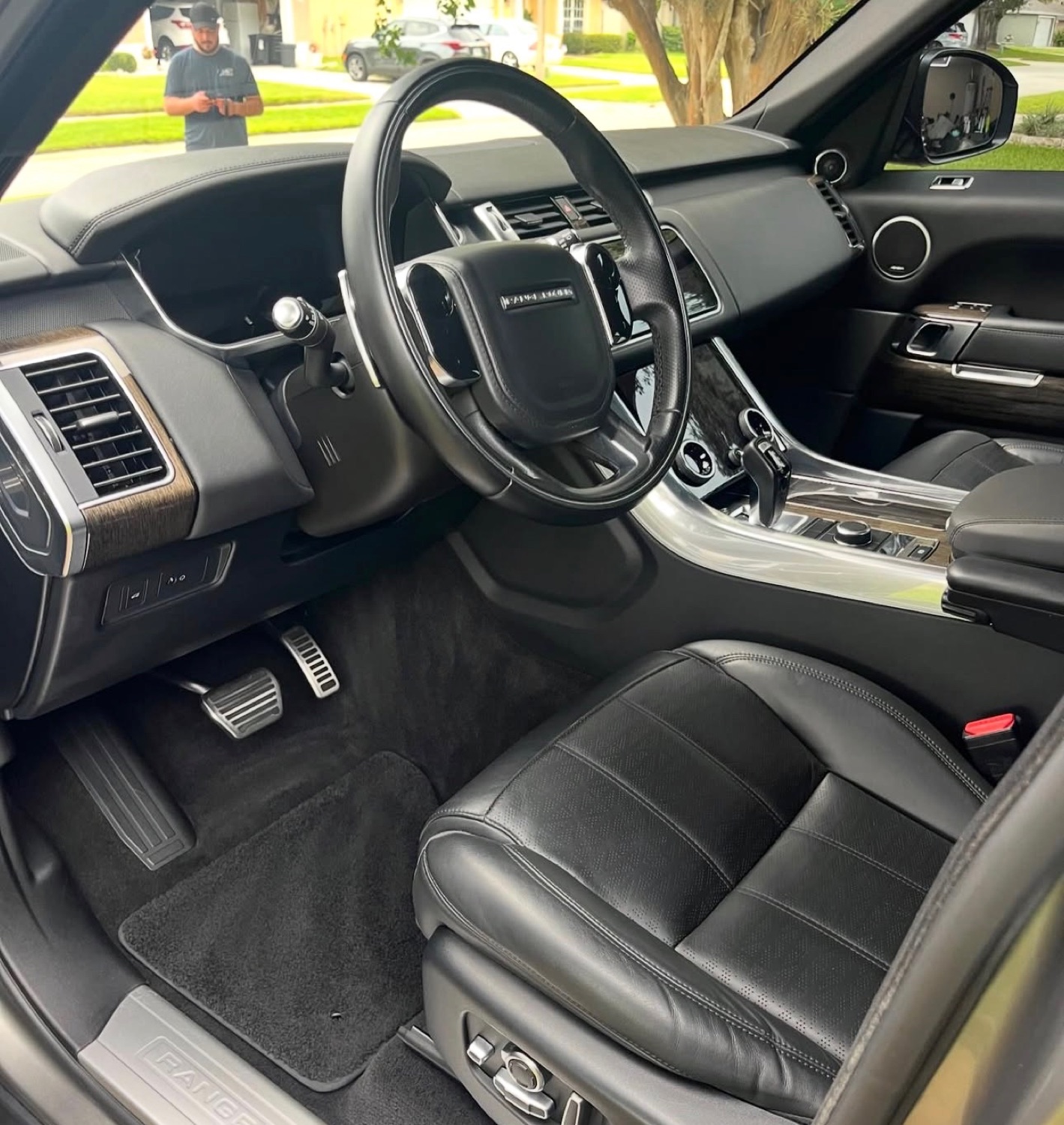 Range Rover Sport interior detail